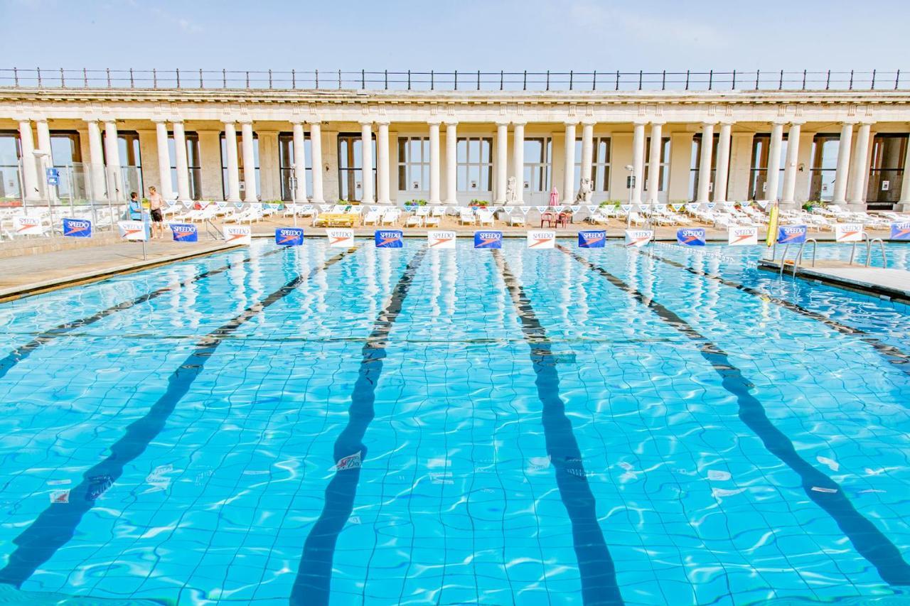 Haik'S Palace Ostend Luaran gambar